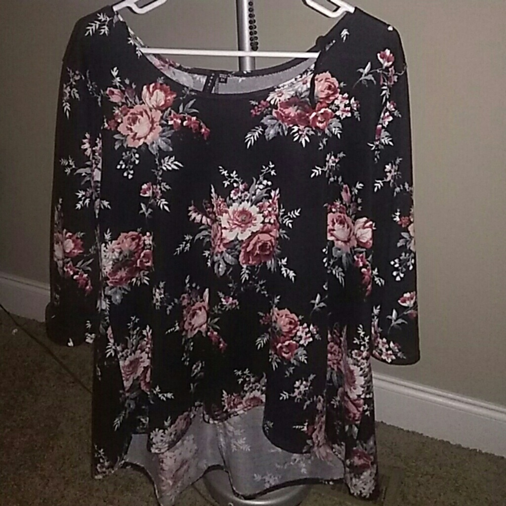 Floral sweater type shirt